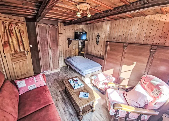 Le Moulin 74 By Interhome アパート グリモン